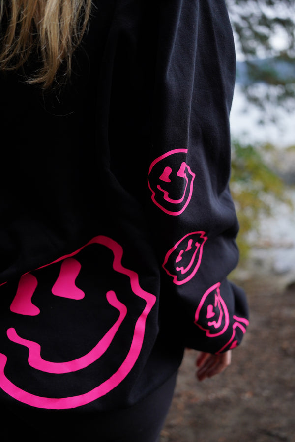 HIPPIE LOGO HOODIE (NEW COLORS)